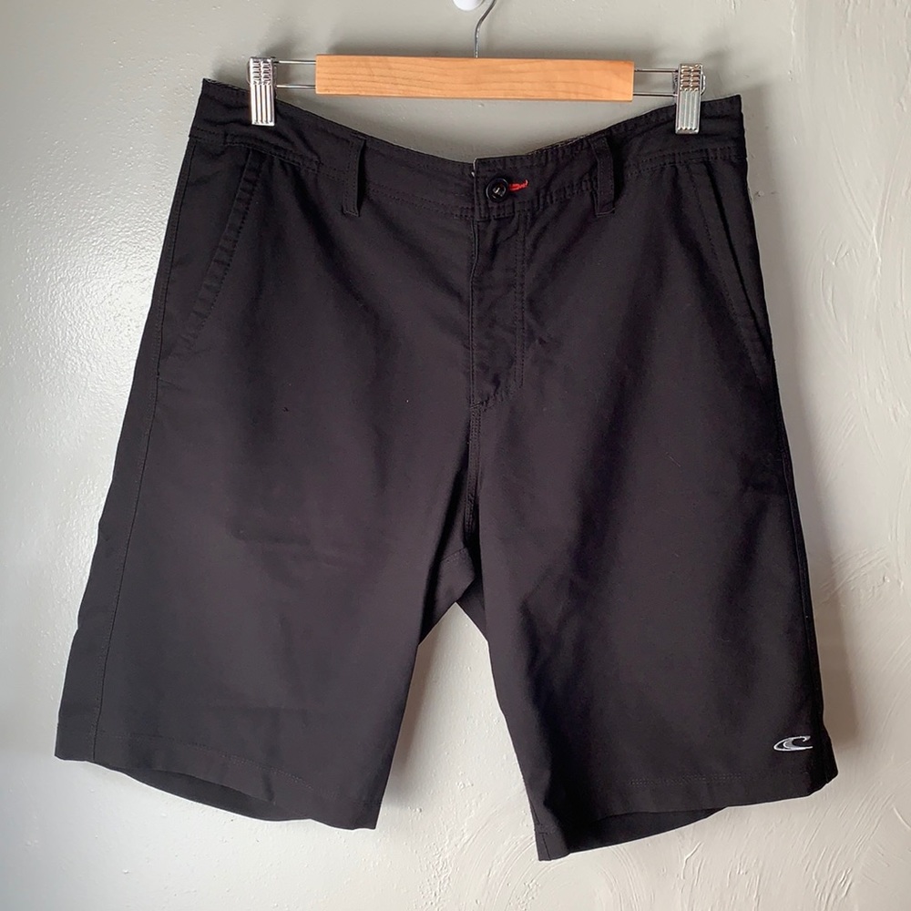 O’Neill size 32 black hybrid shorts